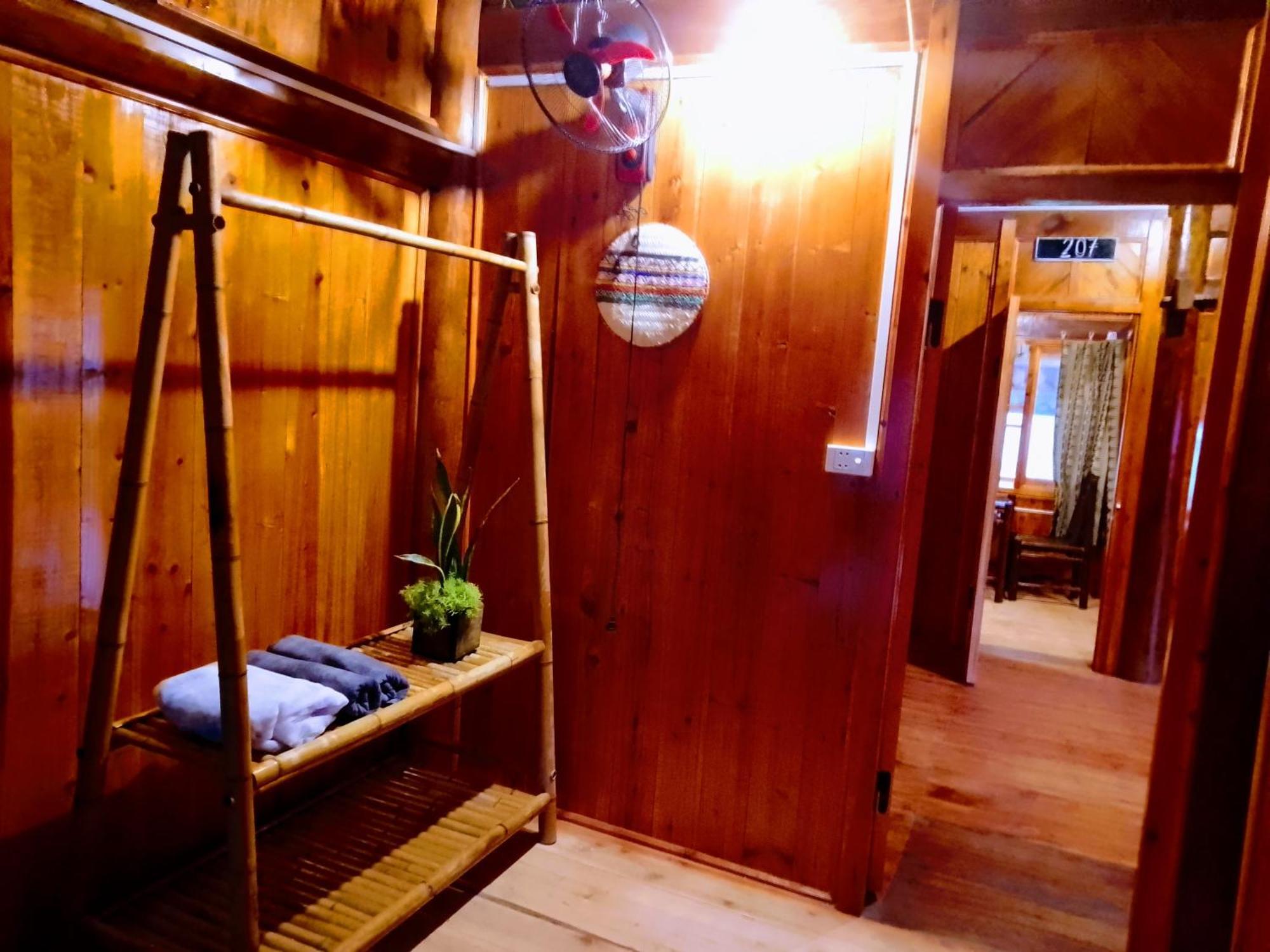 Surelee Homestay سابا الغرفة الصورة